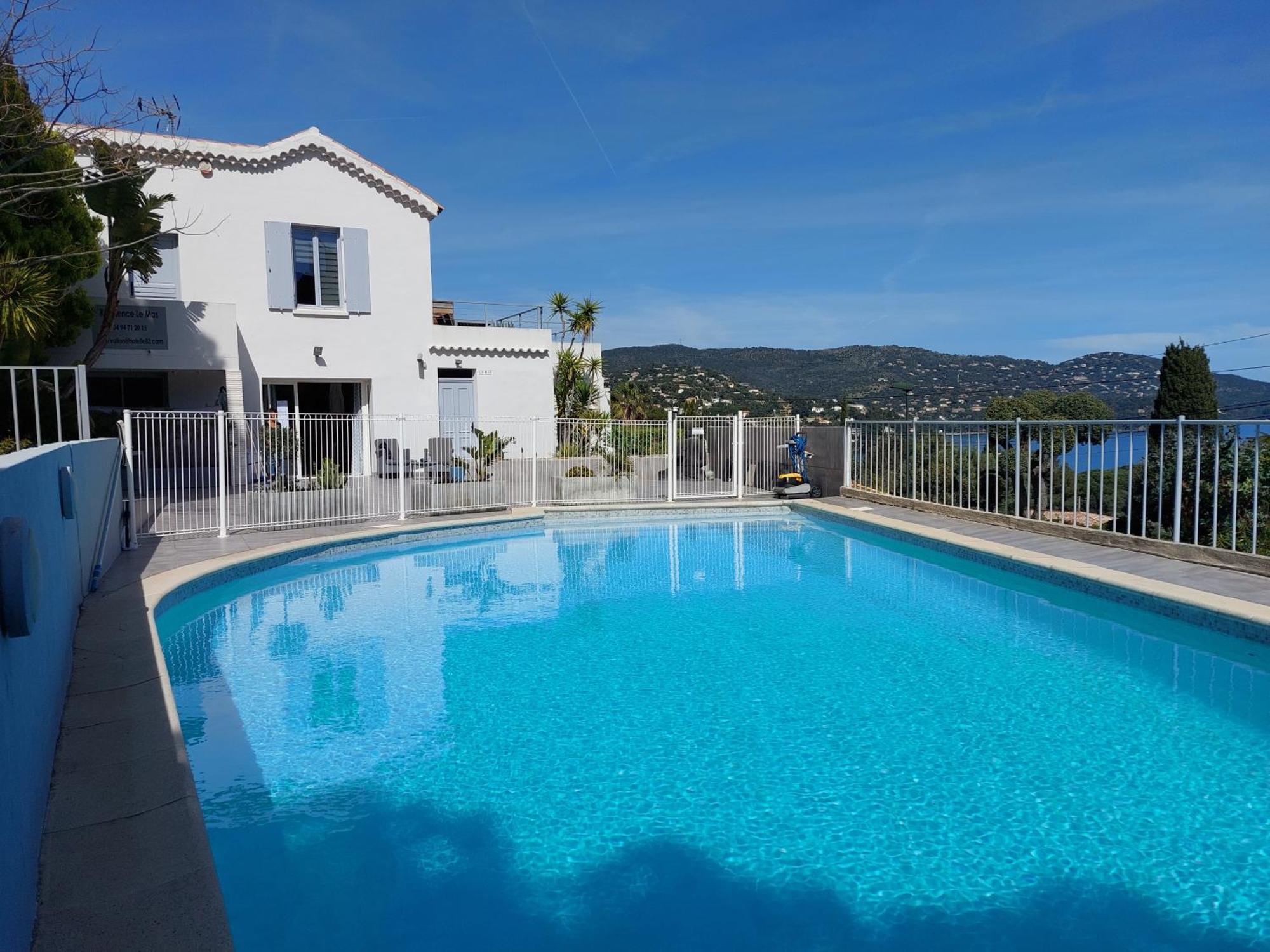 Residence Le Mas Le Lavandou Eksteriør bilde